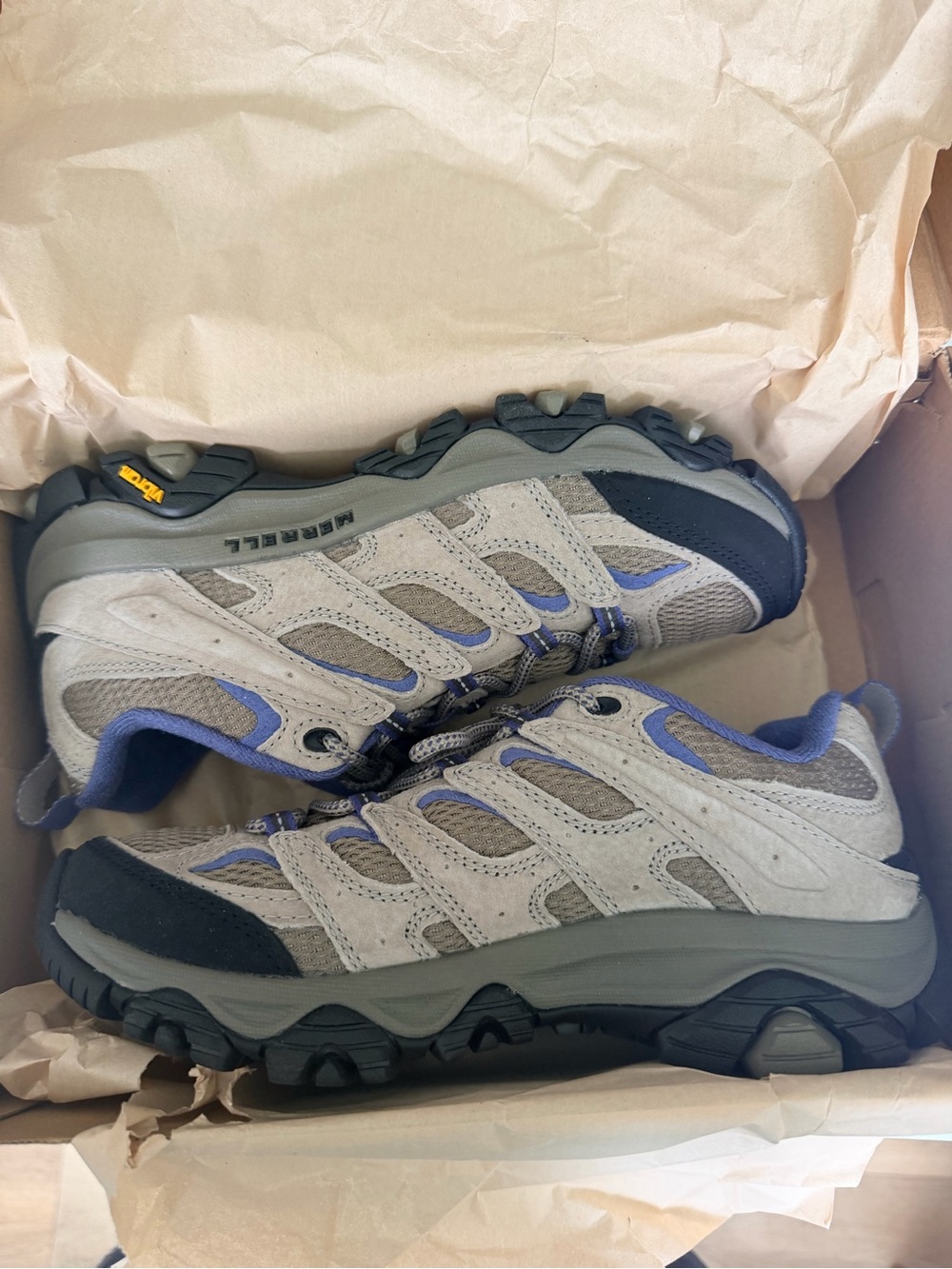 Merrell Moab 3 Women's Hiking Shoes Size 7